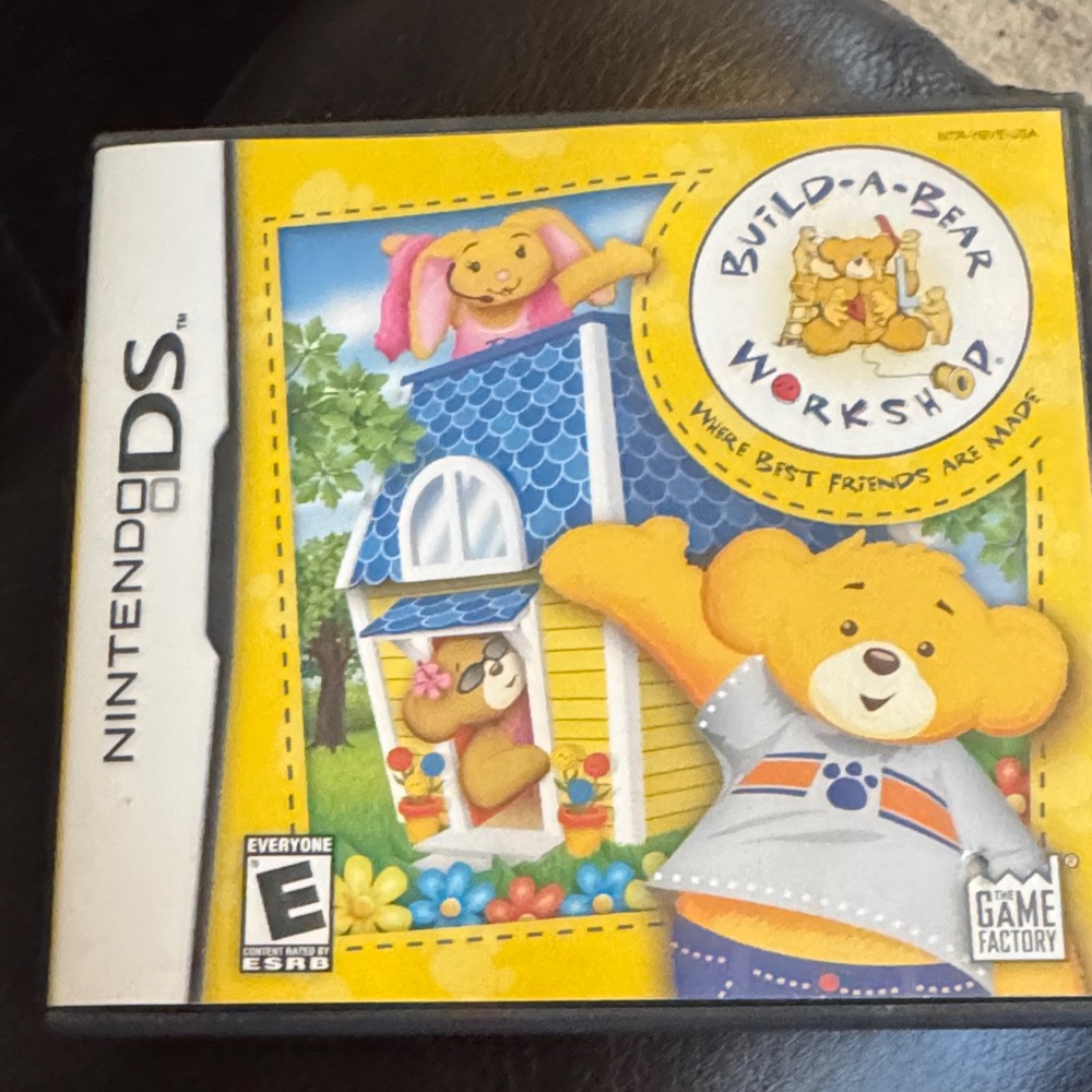 Build-A-Bear Workshop Nintendo DS Game - Yellow and Blue